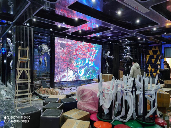 上海室内P2.5全彩显示屏